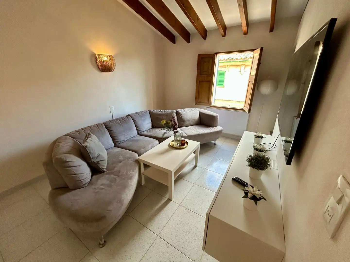 Sala d'estar de Dúplex de lloguer en Andratx amb Terrassa i Moblat