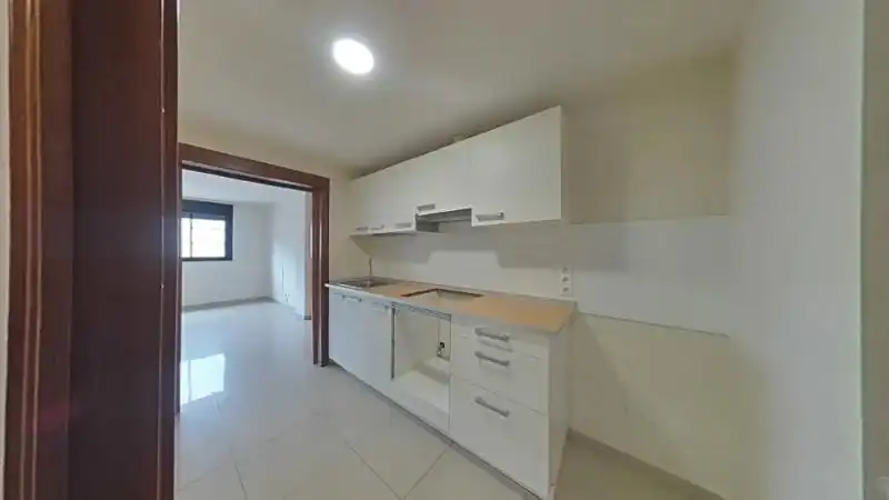 Cuina de Pis en venda en Las Palmas de Gran Canaria amb Jardí privat