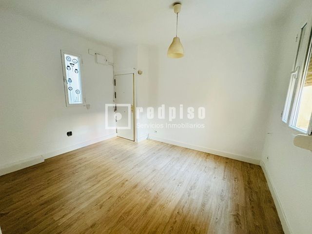 Habitación de Piso en venta en  Madrid Capital con Calefacción