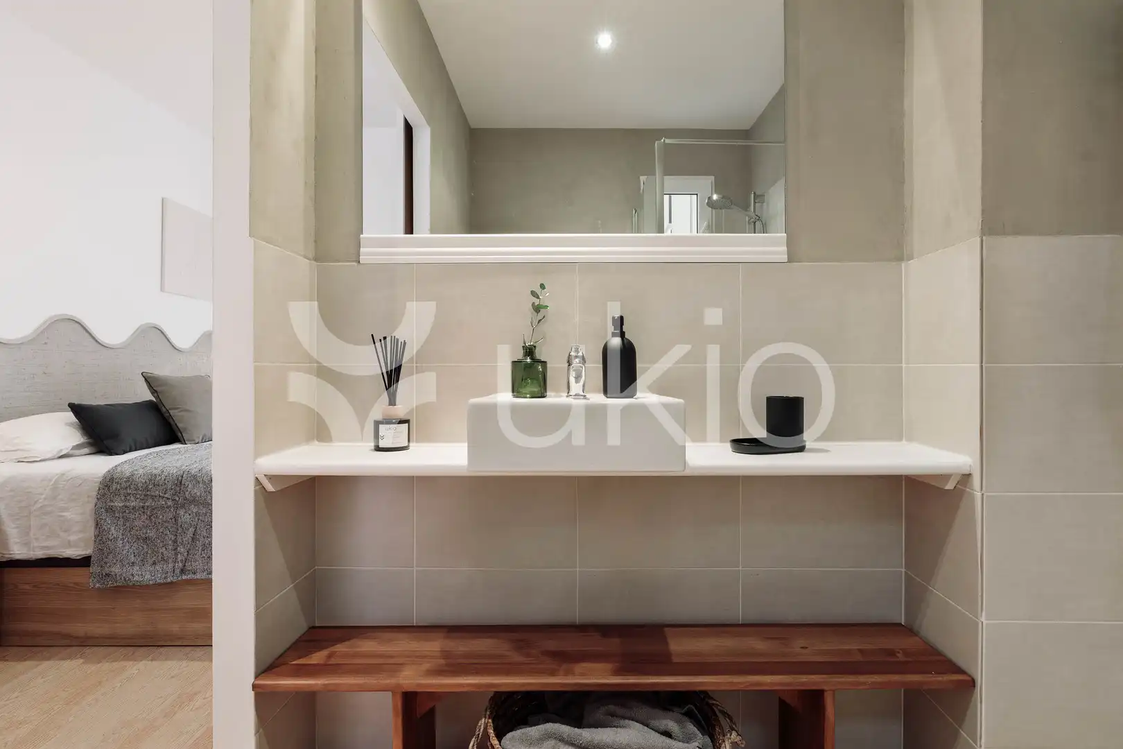 Baño de Apartamento de alquiler en Barcelona con Aire acondicionado, Calefacción y Terraza