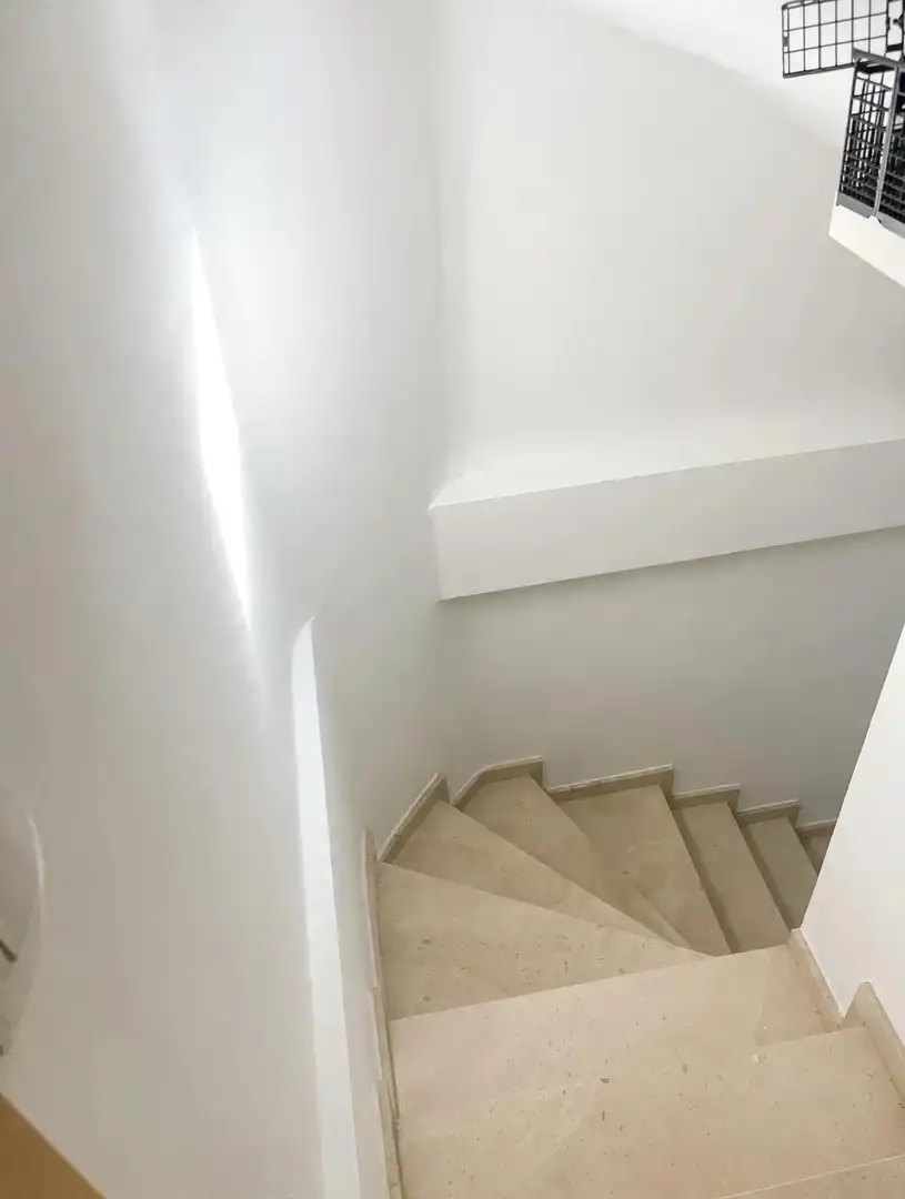 Casa adosada en venta en Alhendín con Terraza, Trastero y Balcón