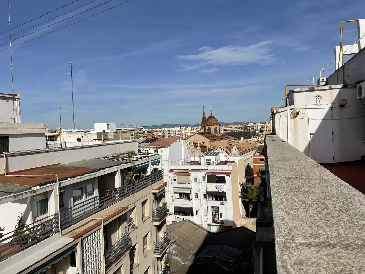Vista exterior de Ático en venta en Valencia con Aire acondicionado, Calefacción y Parquet