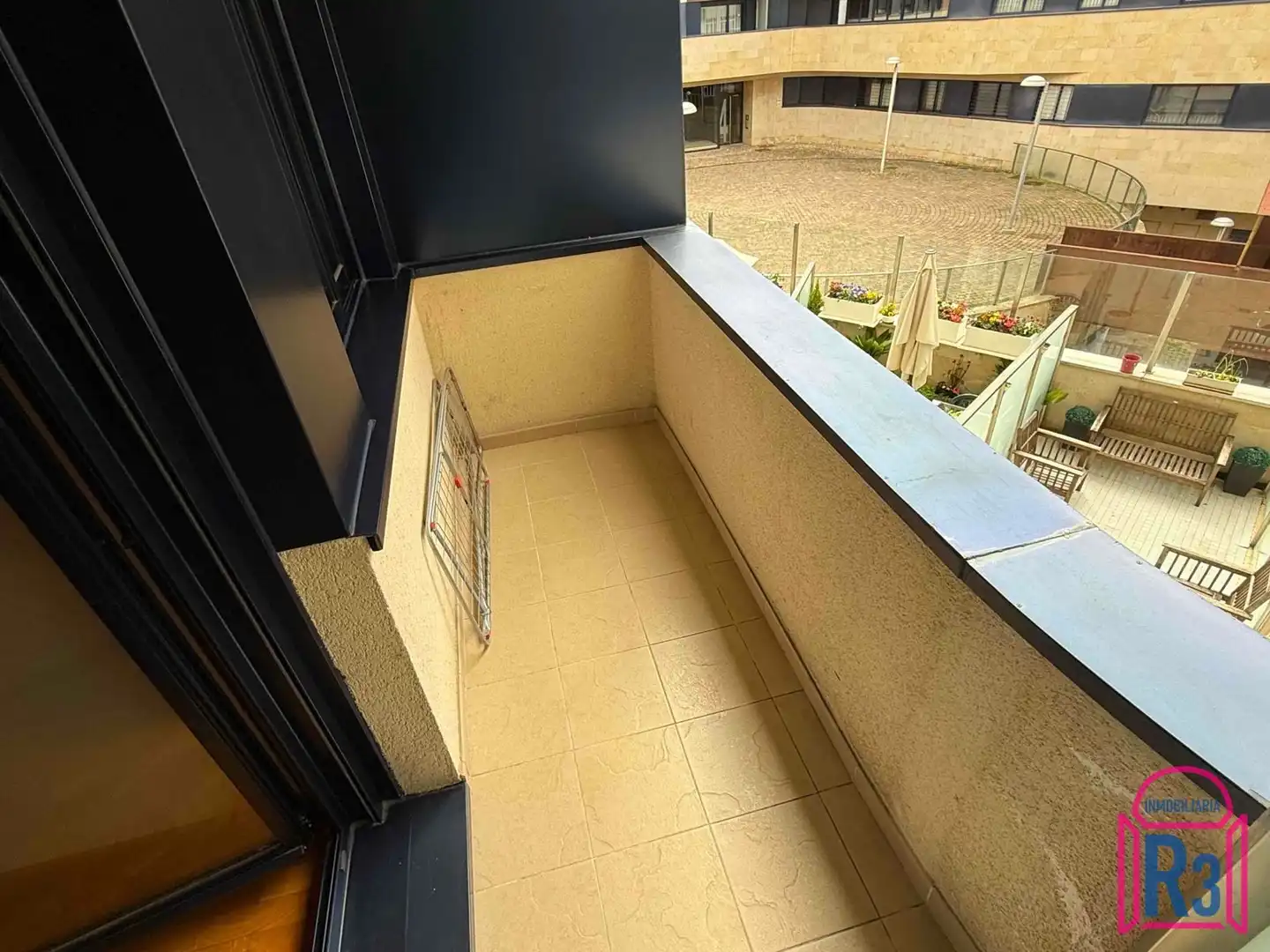 Terraza de Apartamento en venta en León Capital  con Calefacción, Terraza y Trastero