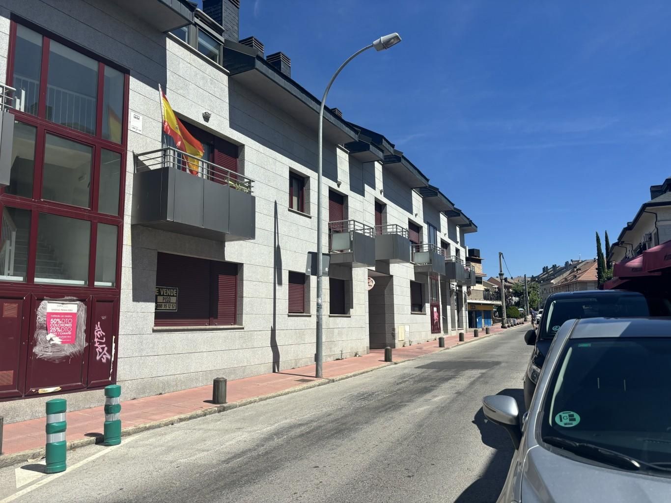 Exterior view of Garage for sale in Alpedrete