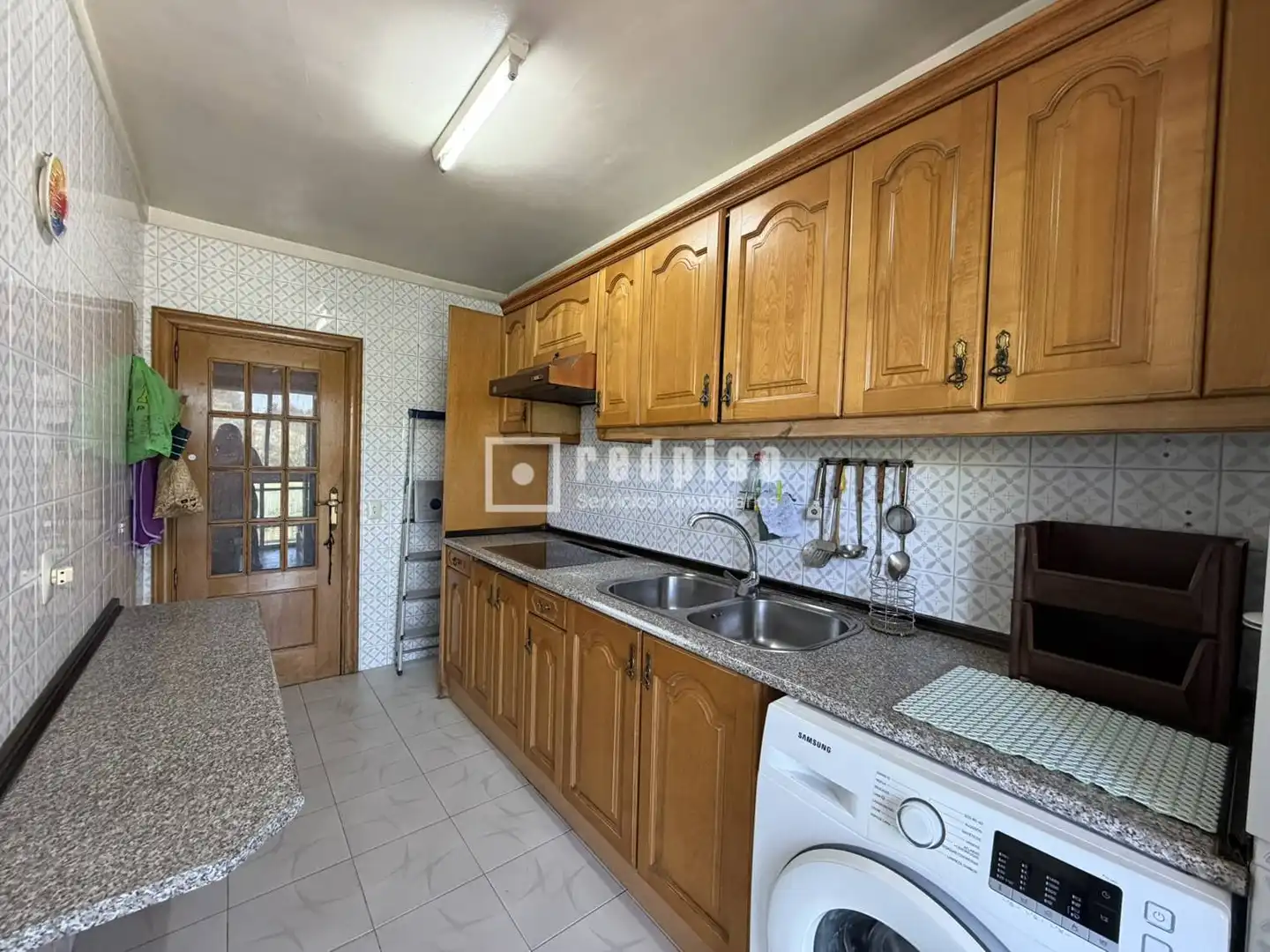 Kitchen of Flat for sale in Madrid