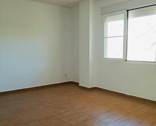 Bedroom of Flat to rent in Madridejos  with Air Conditioner, Heating and Private garden
