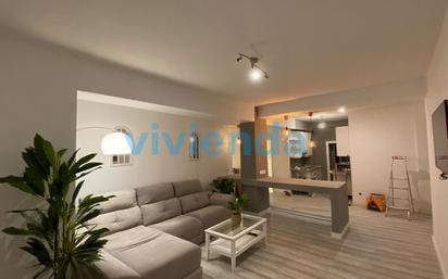 Flat for sale in REINA MERCEDES, Cuatro Caminos - Azca