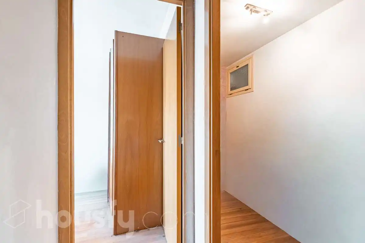 Flat for sale in Rubí, Barcelona