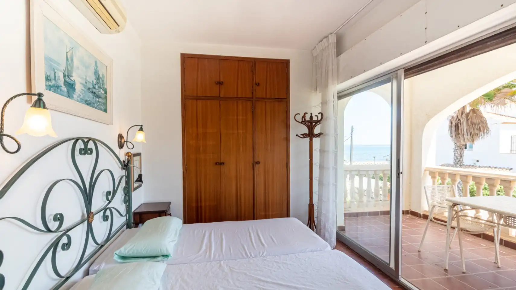 Dormitori de Casa o xalet en venda en Dénia amb Aire condicionat, Calefacció i Jardí privat