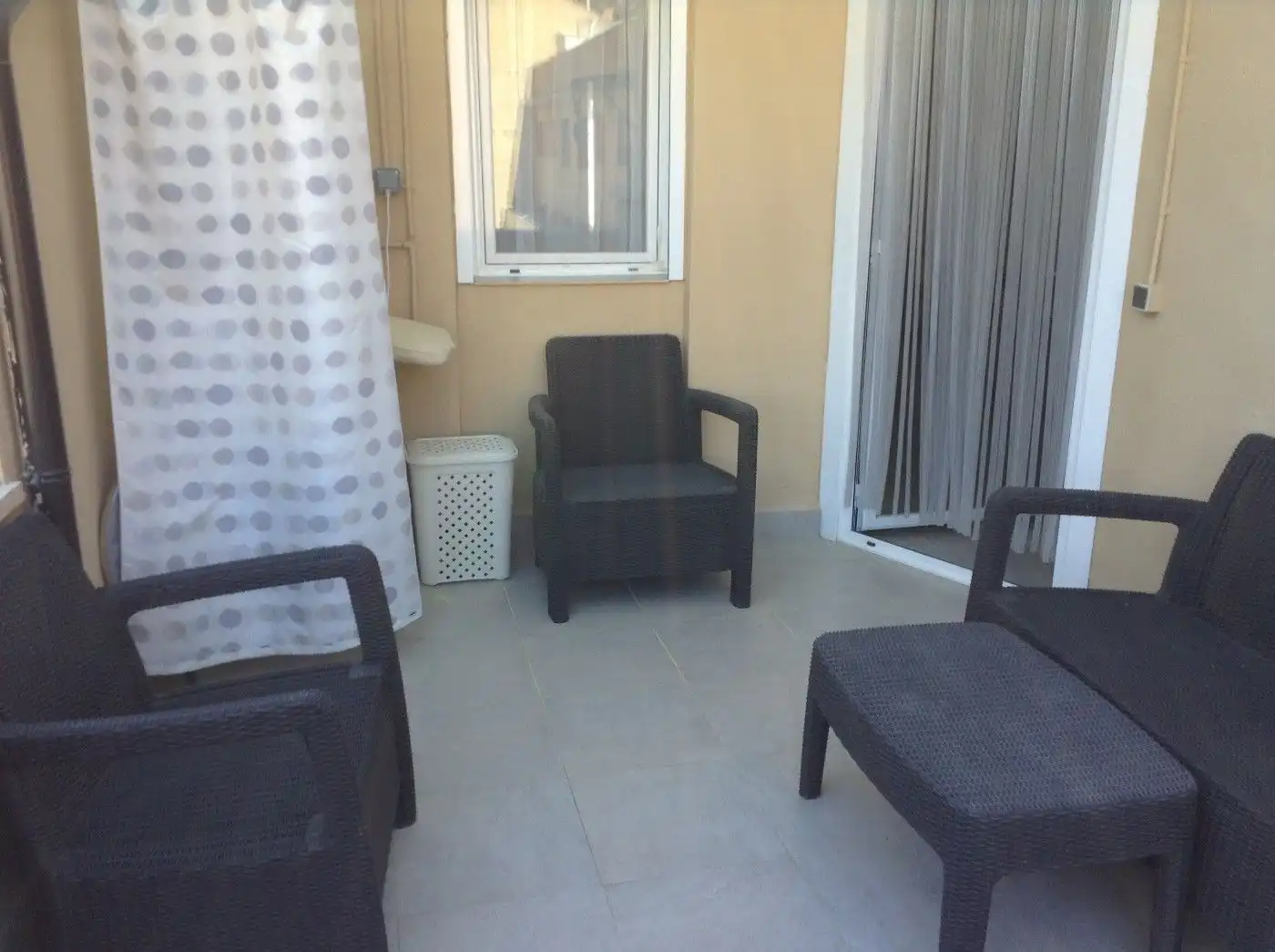 Flat with terrace to rent in Carrer de la Trinitat, imagen 3