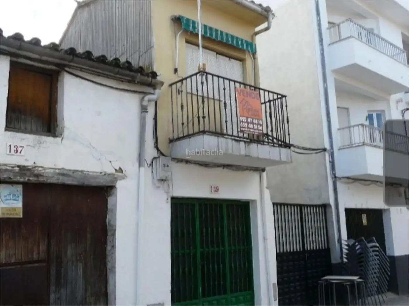 Adossat en venda a Calle Constitución 139