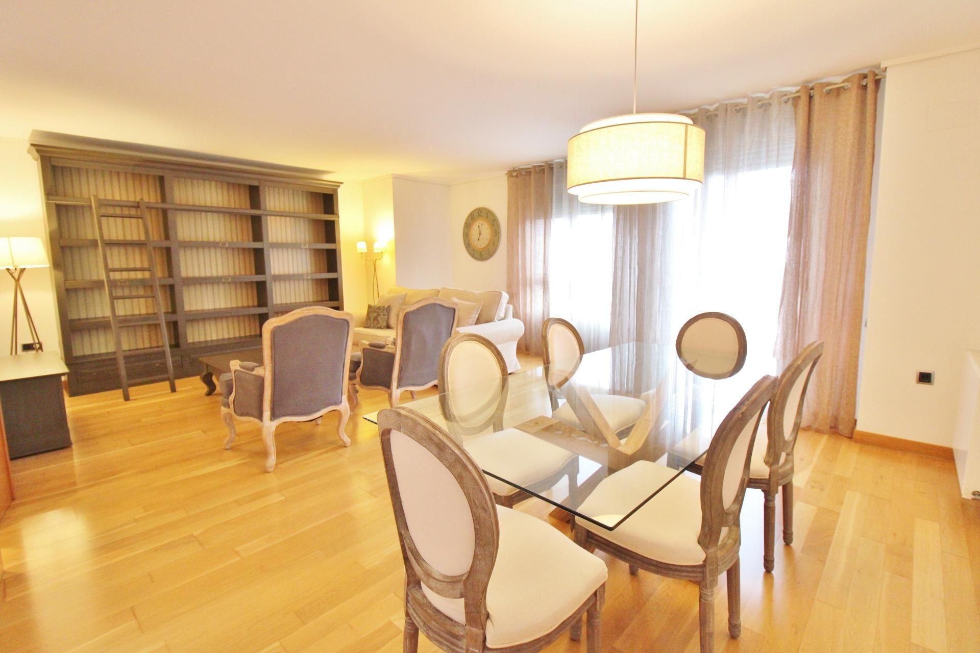 Piso de alquiler en Calle OSCAR ESPLA, Benalúa, Benalúa - Babel