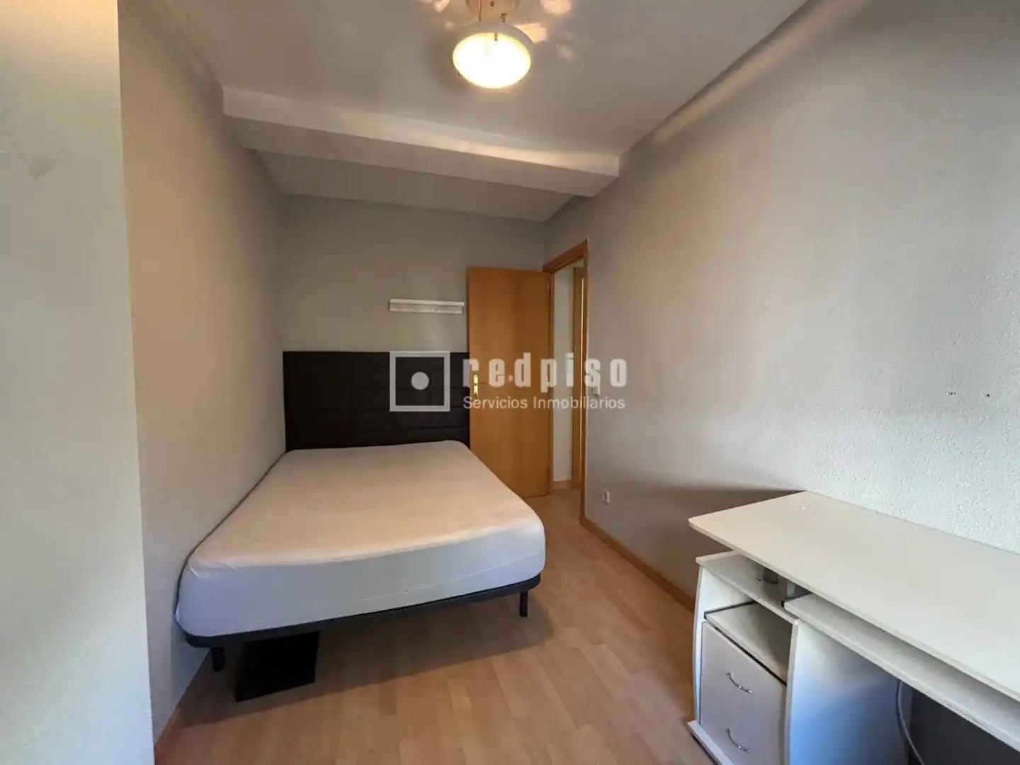 Habitación de Piso en venta en Madrid con Calefacción y Terraza