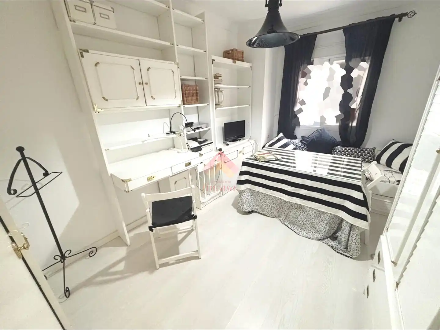 Bedroom of Ground floor for sale in Ronda  with Air Conditioner, Parquet flooring and Furnished