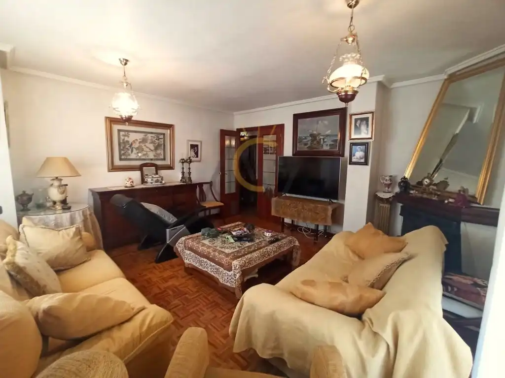 Sala d'estar de Àtic en venda en Monóvar  / Monòver amb Aire condicionat, Terrassa i Forn