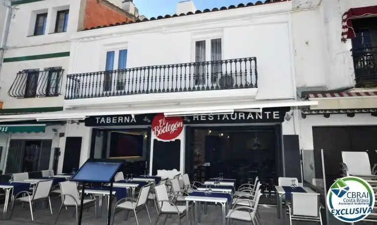Locale commerciale in vendita a Joan Badosa 24, imagen 2