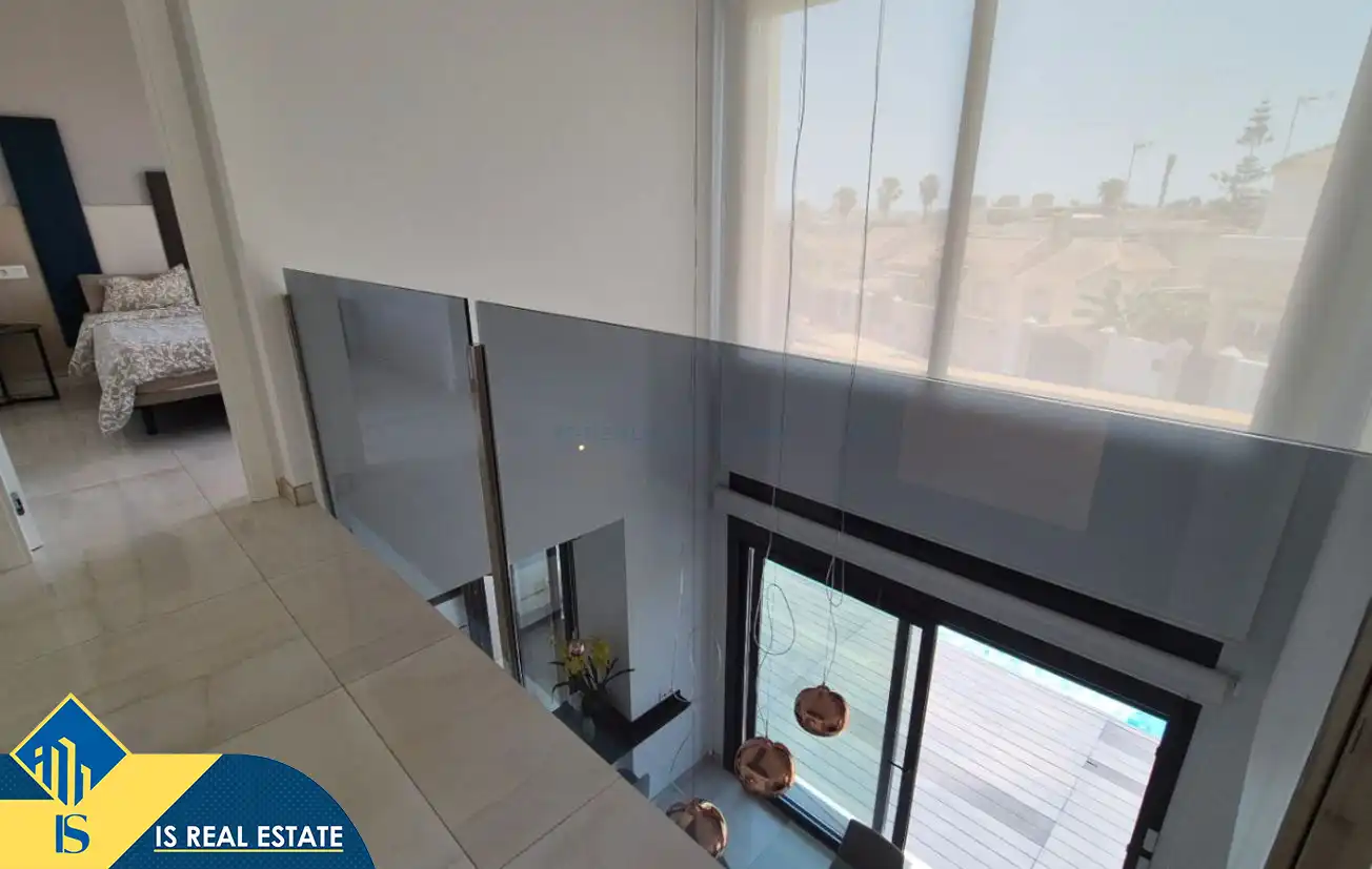 Villa avec piscine à vendre à Playa de los Locos, imagen 37