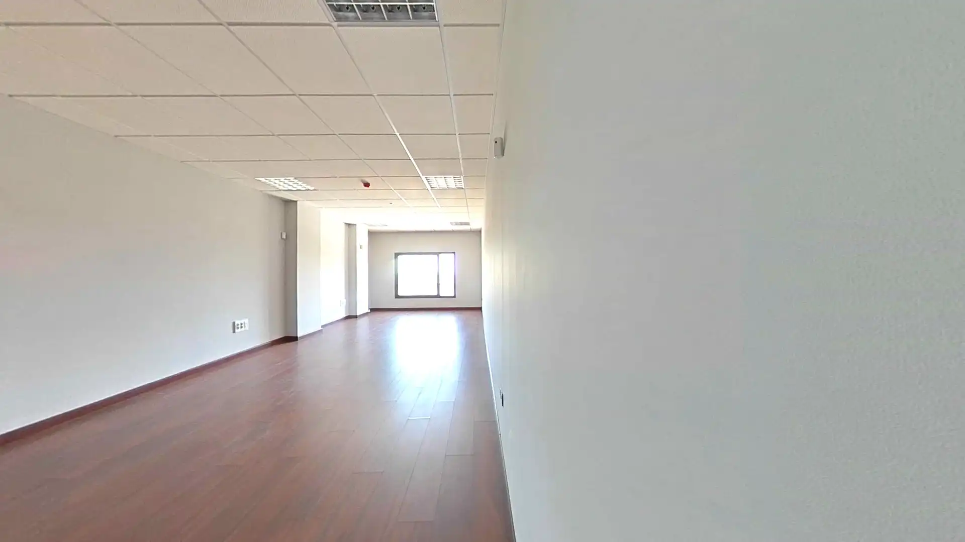 Office for sale in Platino, Salteras