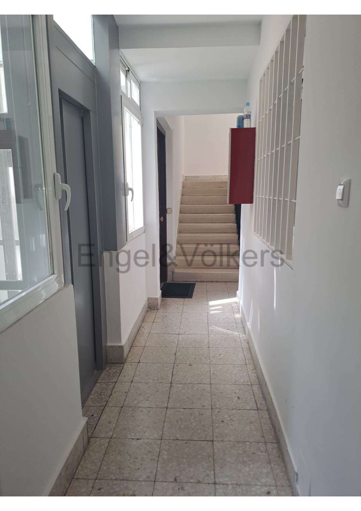 Apartment for sale in  Madrid Capital  with Air Conditioner and Heating