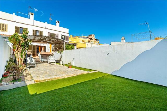 Casa adosada en Venta en Es Vivero
