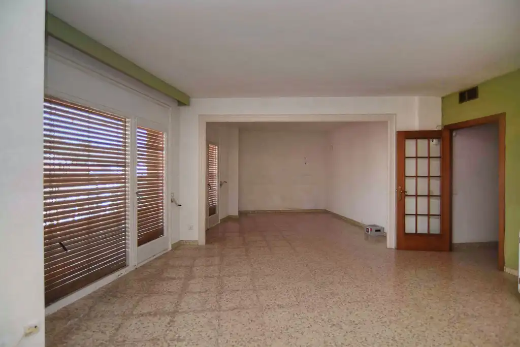 Wohnung zum Verkauf in Av/ Montserrat, imagen 4