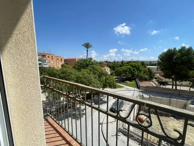 Terrassa de Pis en venda en Alicante / Alacant amb Aire condicionat, Calefacció i Moblat
