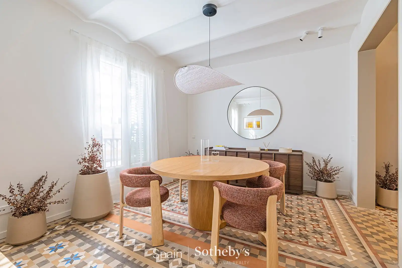 Dining room of Apartments for sale in Barcelona  with Air Conditioner and Heating