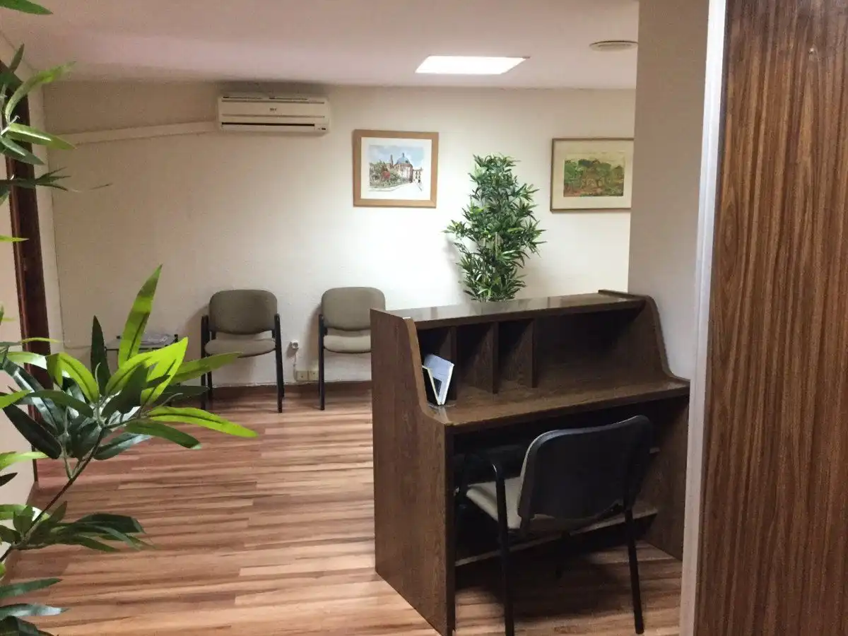 Office for rent in Extramurs