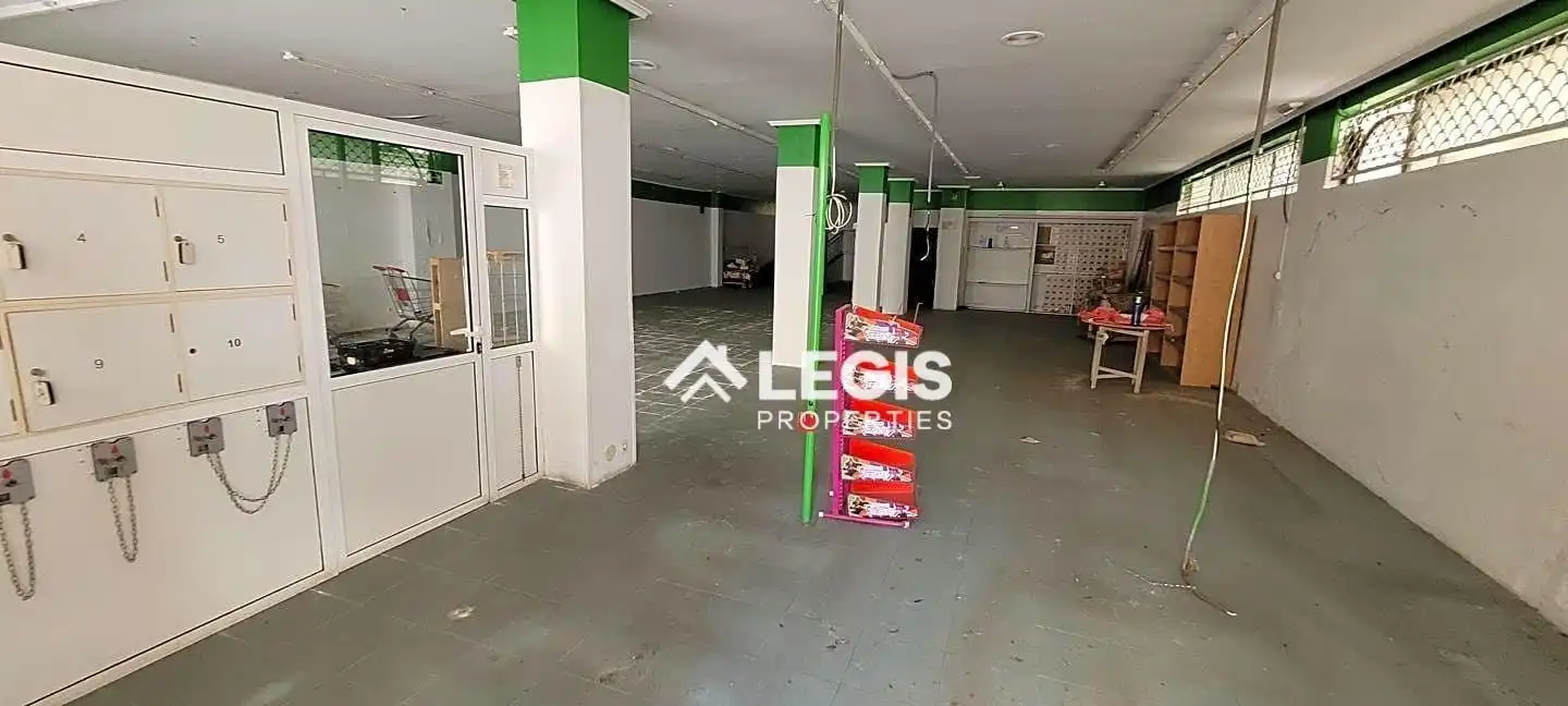 Local en venda en Mieres (Asturias) amb Terrassa