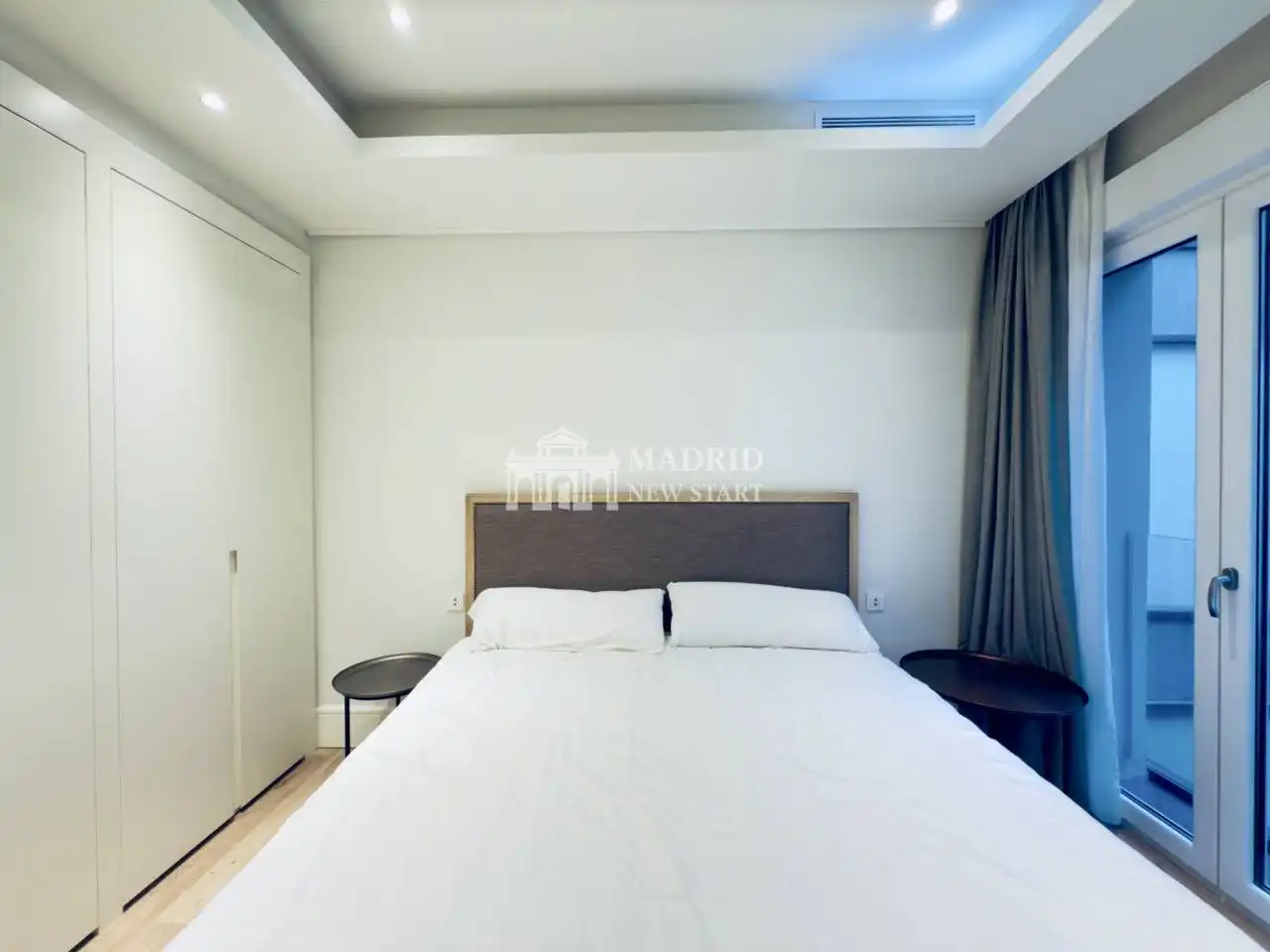 Schlafzimmer von Wohnung zur Miete in Madrid mit Klimaanlage, Heizung und Parkett