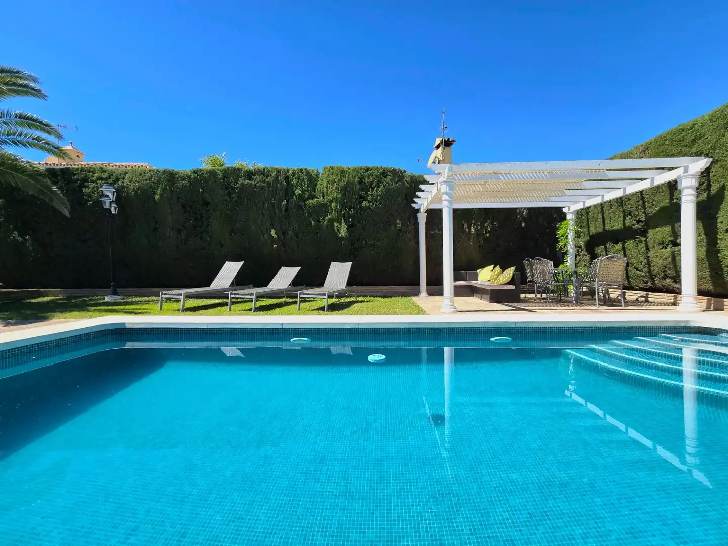 Swimming pool of Houses for sale in Benalmádena  with Air Conditioner, Heating and Private garden