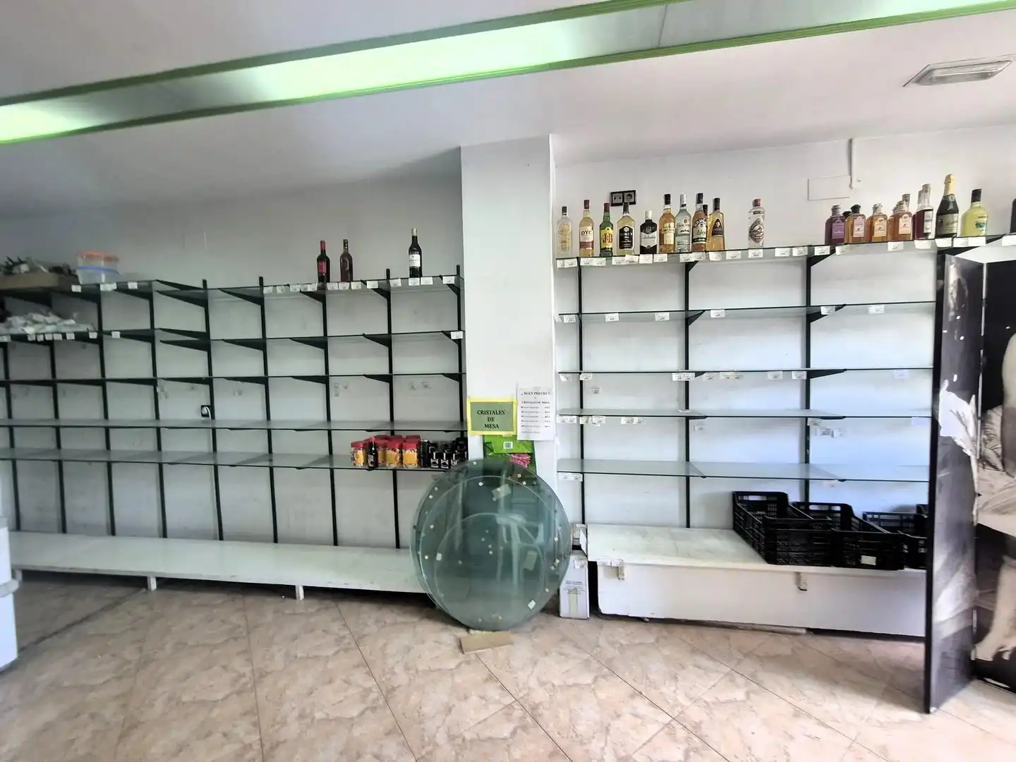 Local comercial de lloguer a Loja, imagen 5