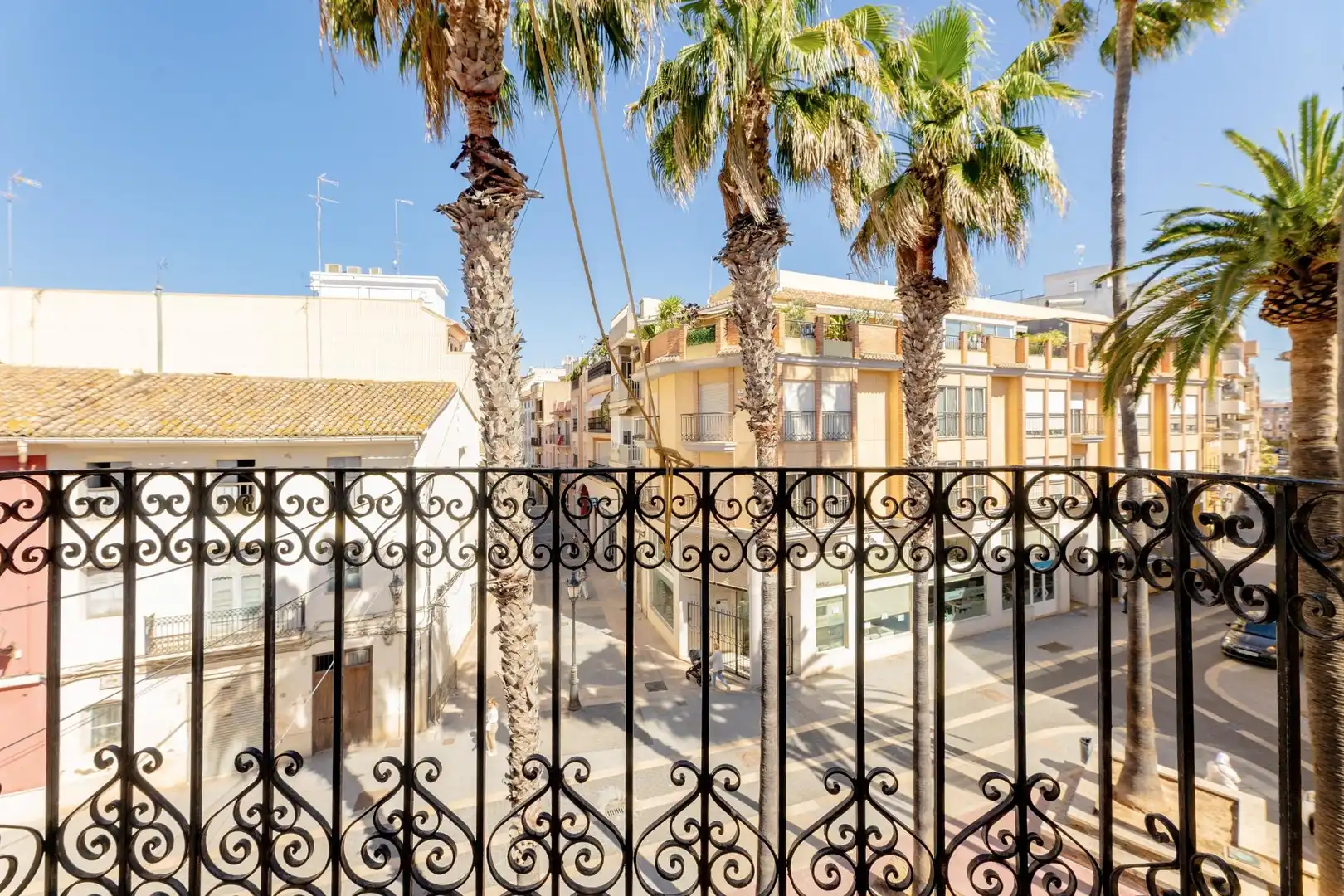 Vista exterior de Piso en venta en Algemesí con Aire acondicionado, Calefacción y Terraza