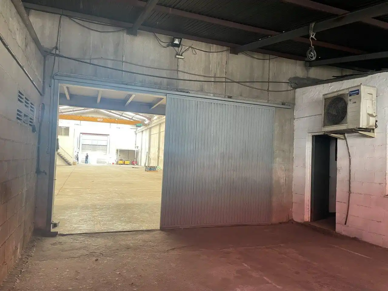 Nau industrial en venda en Sant Andreu de la Barca amb Alarma