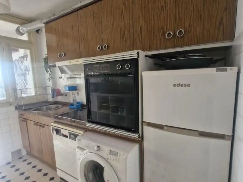 Küche von Wohnung zur Miete in Sada (A Coruña)