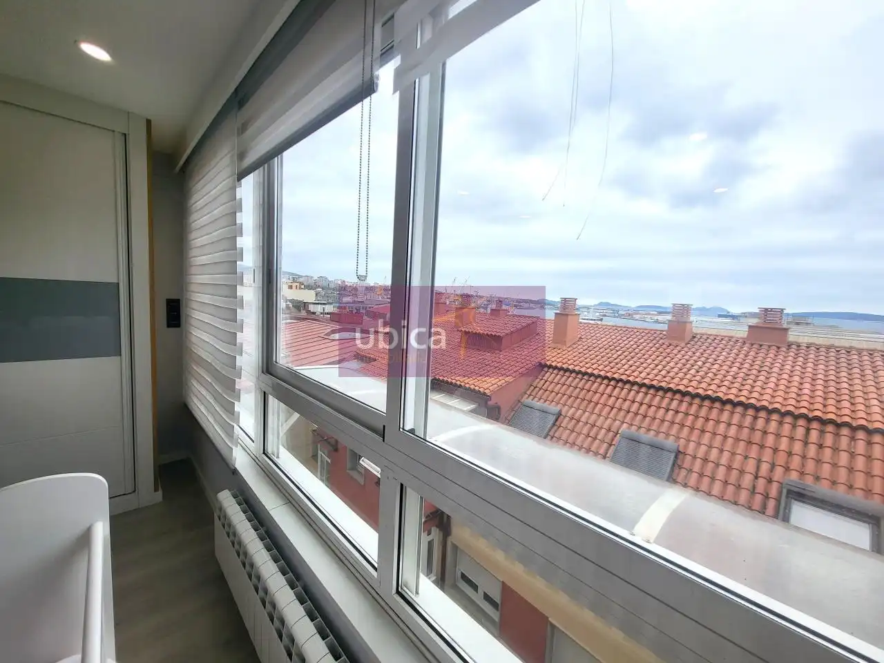 Habitación de Piso en venta en Vigo  con Calefacción y Trastero