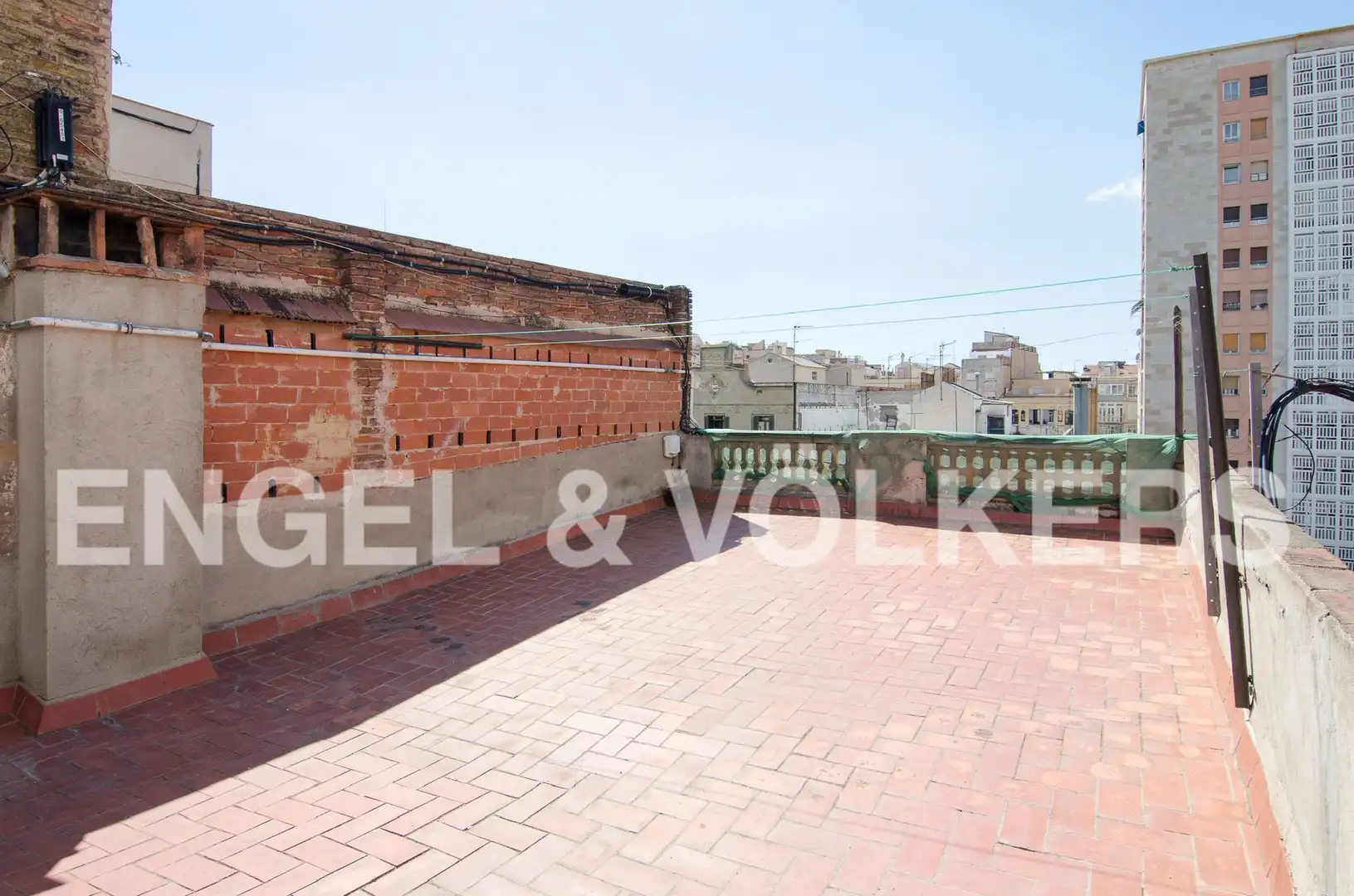 Terrasse von Dachboden zum Verkauf in Barcelona mit Klimaanlage, Heizung und Parkett