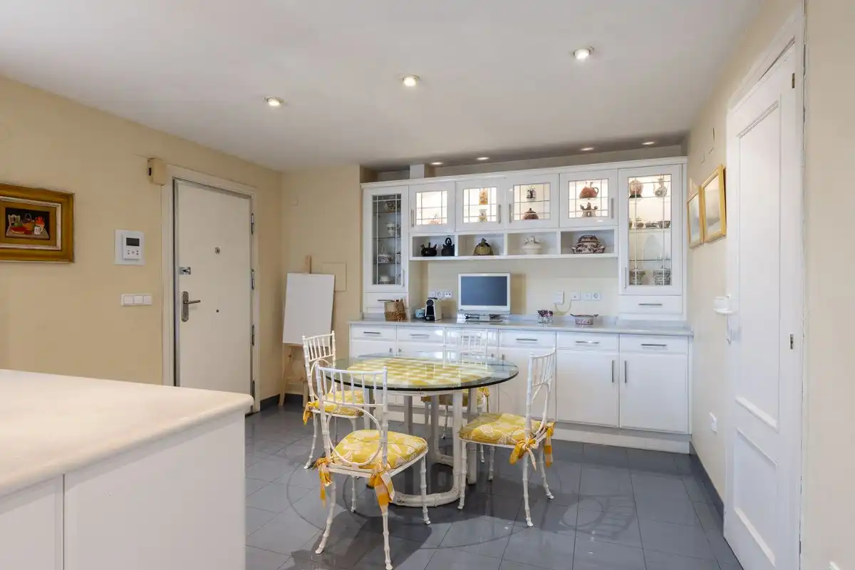 Flat with lift for sale in Pg. de les Germanies, imagen 15