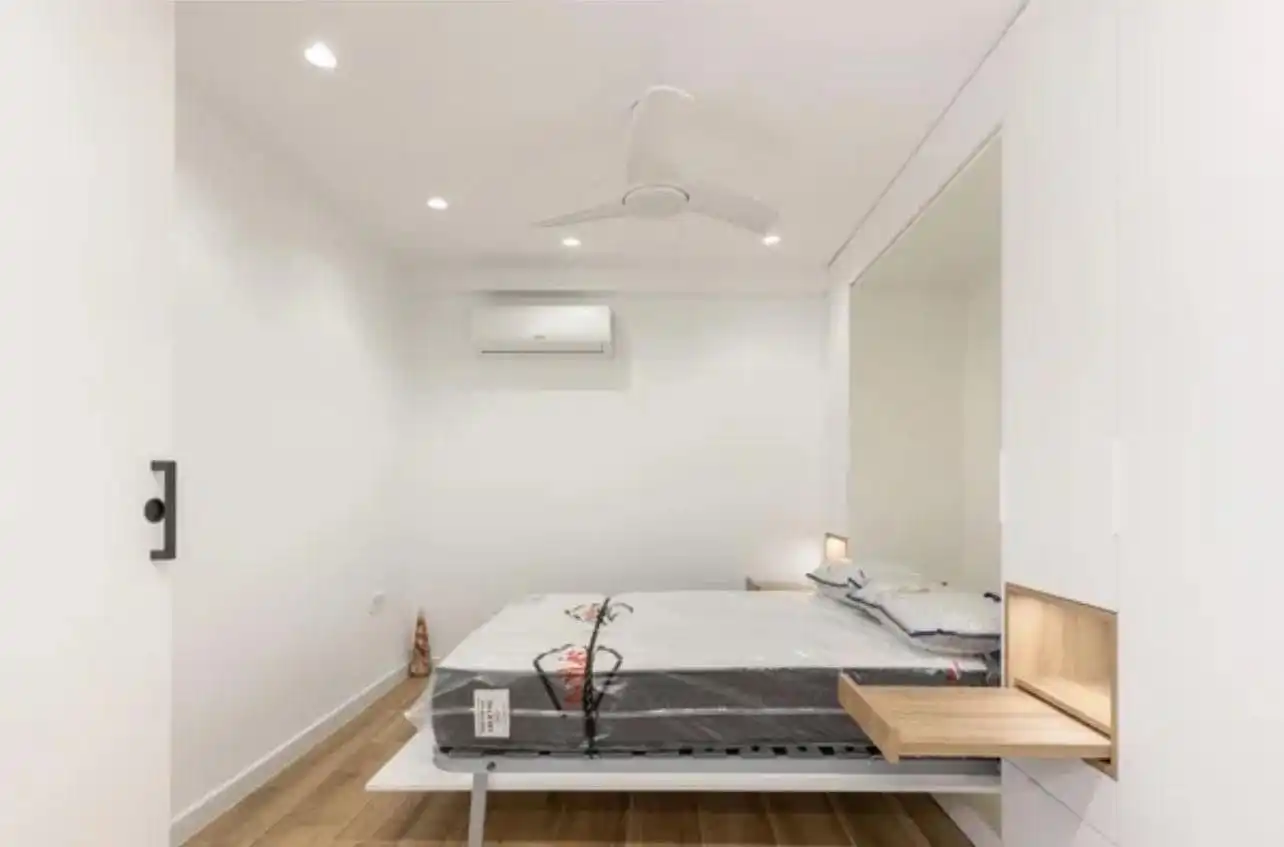 Bedroom of Flat for sale in Playa de los Locos