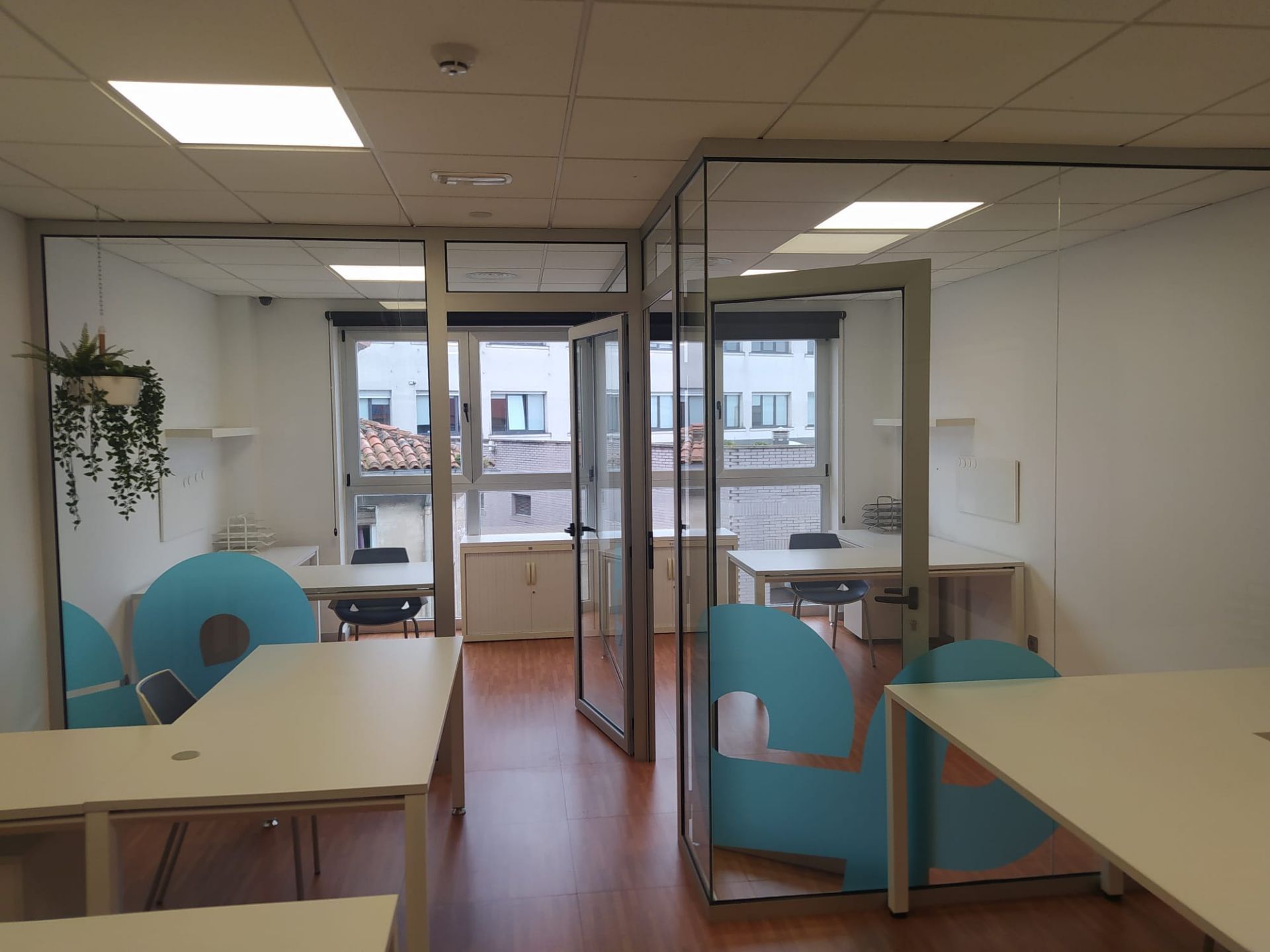 Office to rent in Santander