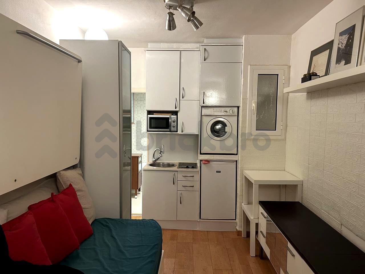 Cocina de Estudio en venta en  Barcelona Capital con Aire acondicionado