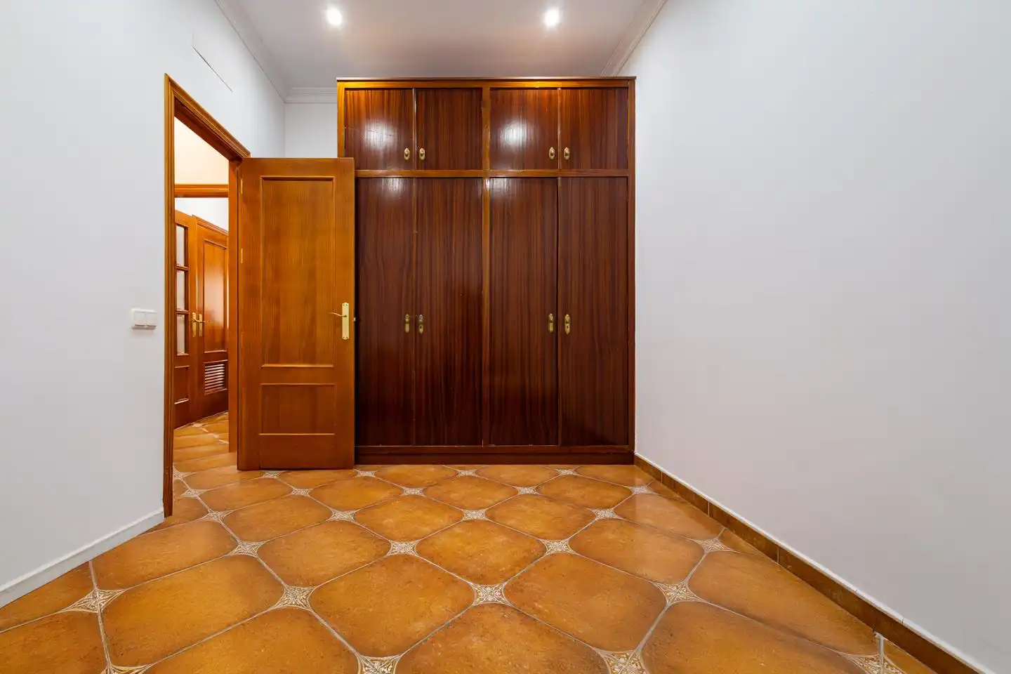 Planta baja en venta en Ardales con Amueblado