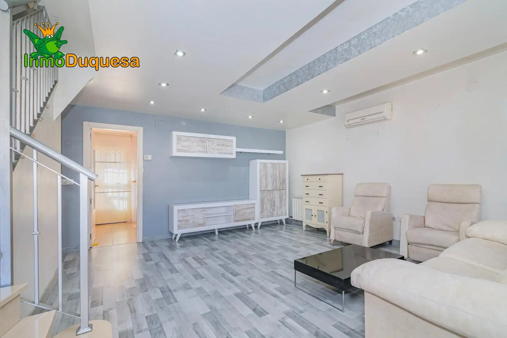 Semi-detached house with terrace for sale in Jun, imagen 14