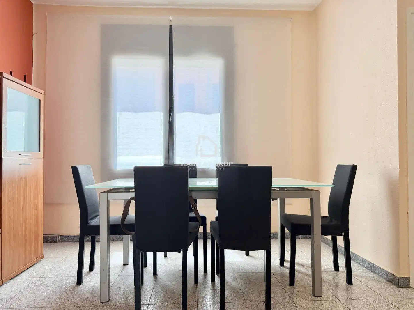 Comedor de Casa adosada en venta en Manlleu con Calefacción, Jardín privado y Terraza