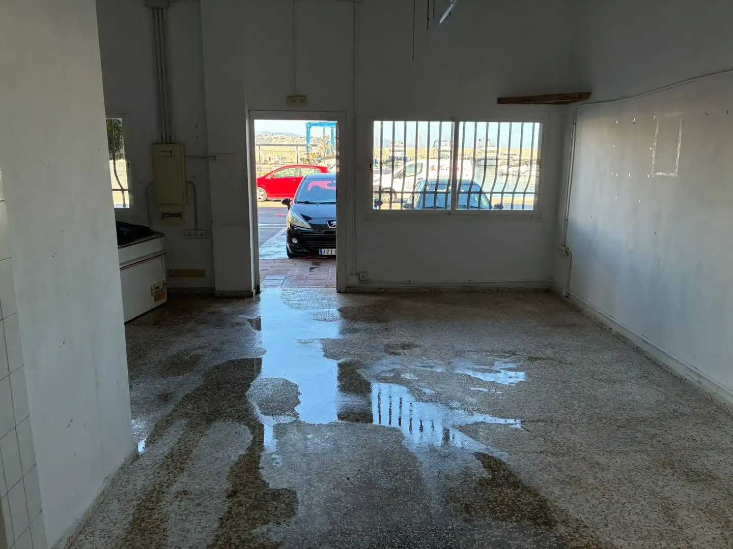 Parking de Local de alquiler en La Herradura