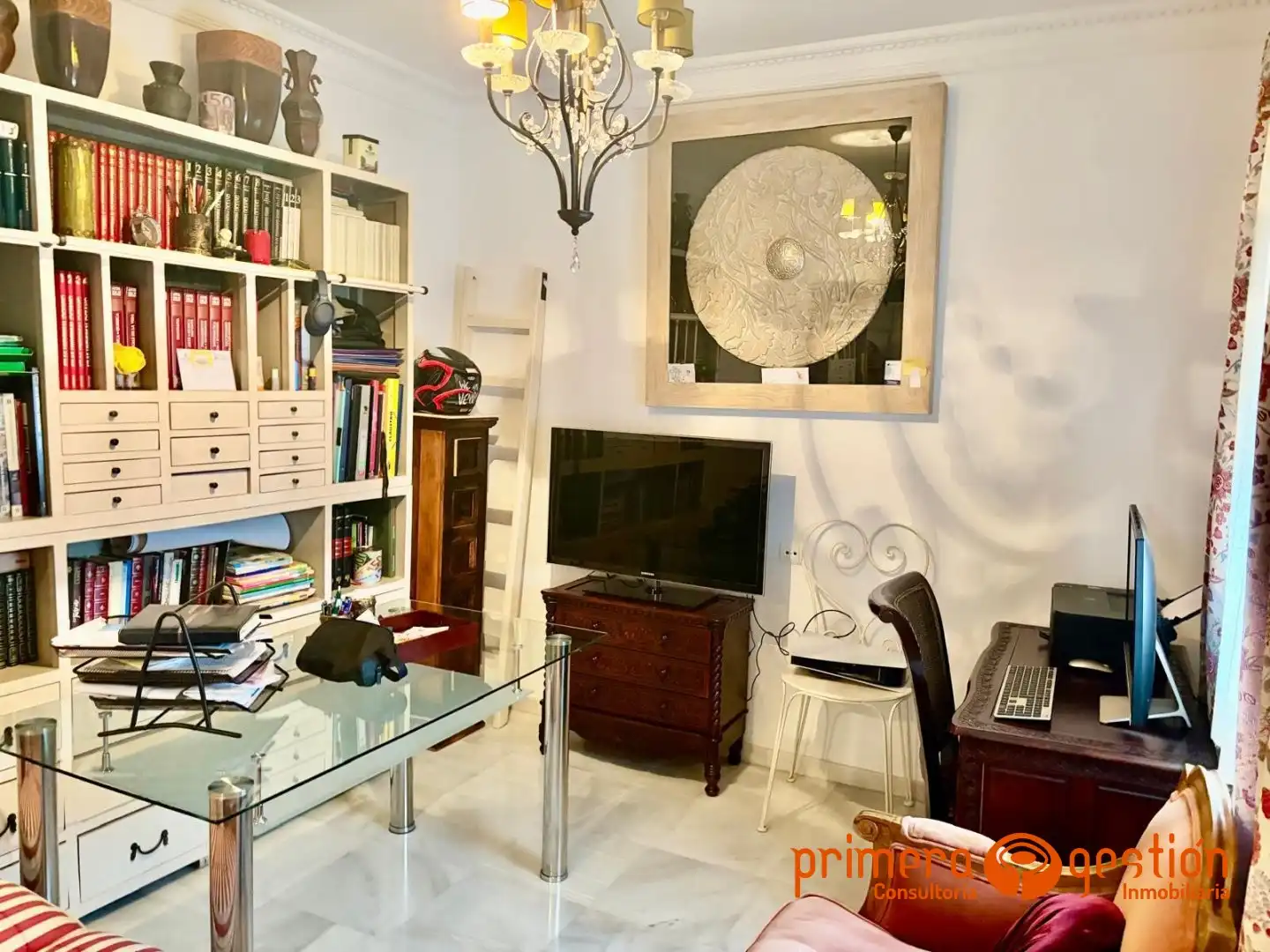 Sala de estar de Casa o chalet en venta en Lora del Río con Aire acondicionado, Calefacción y Terraza