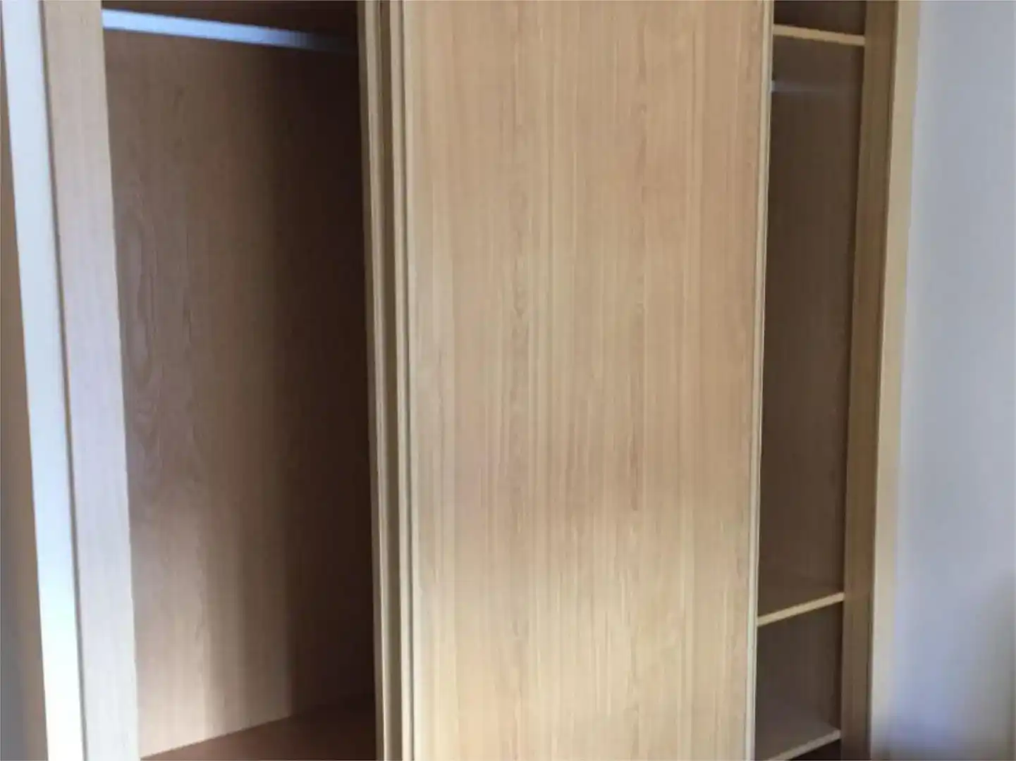 Dormitori de Pis en venda en Grijota amb Balcó