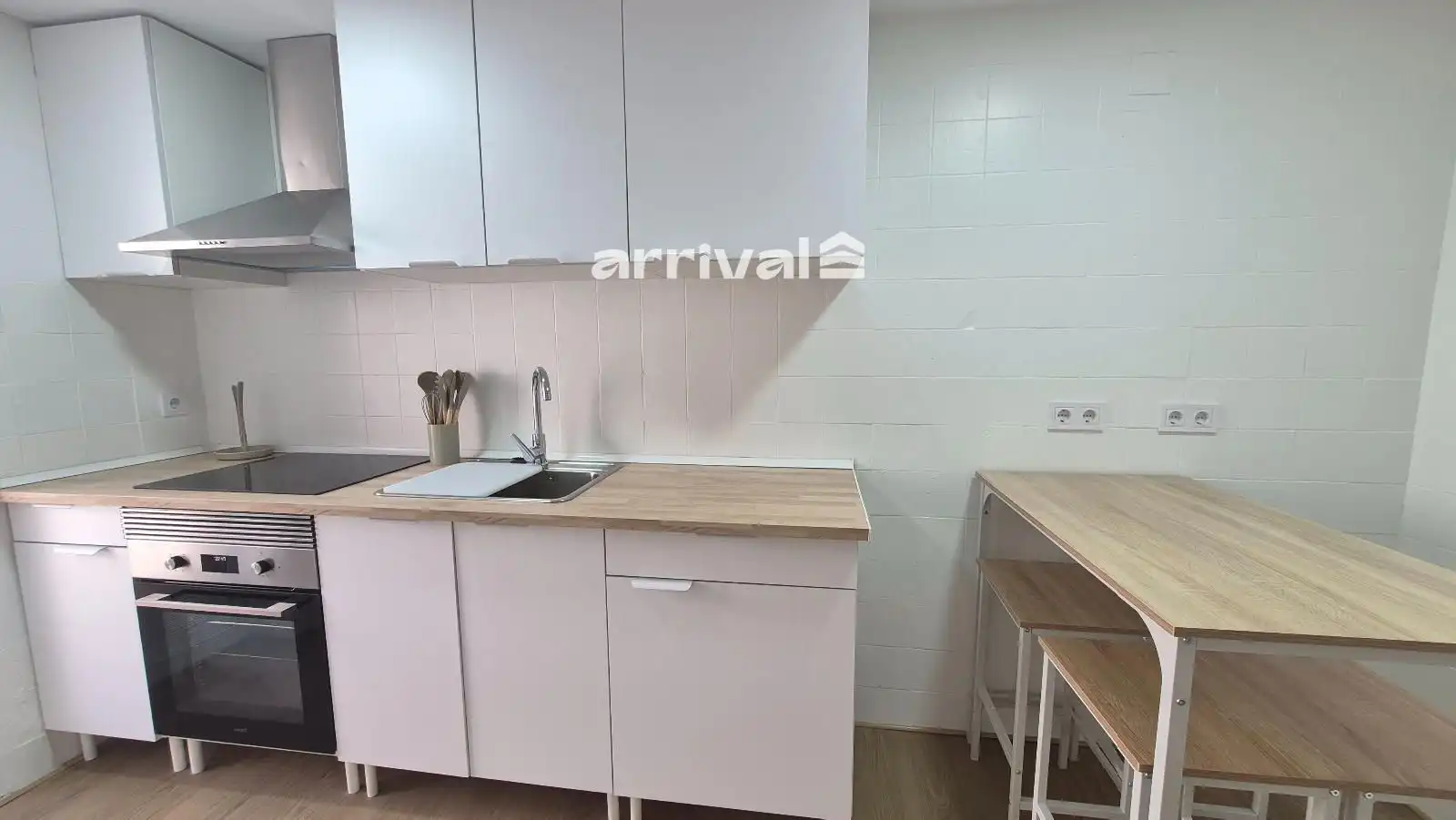 Küche von Wohnung zur untervermieten in Valencia mit Heizung, Terrasse und Möbliert