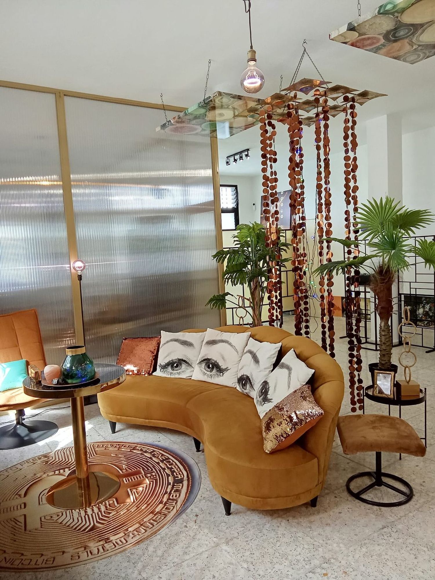 Sala d'estar de Casa adosada en venda en Adeje amb Traster