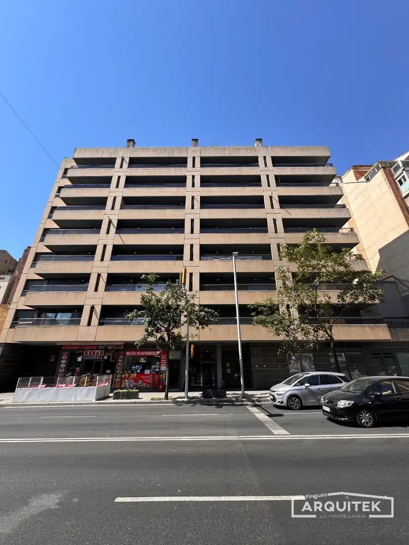 Vista exterior de Apartamento en venta en Lleida con Aire acondicionado, Calefacción y Terraza